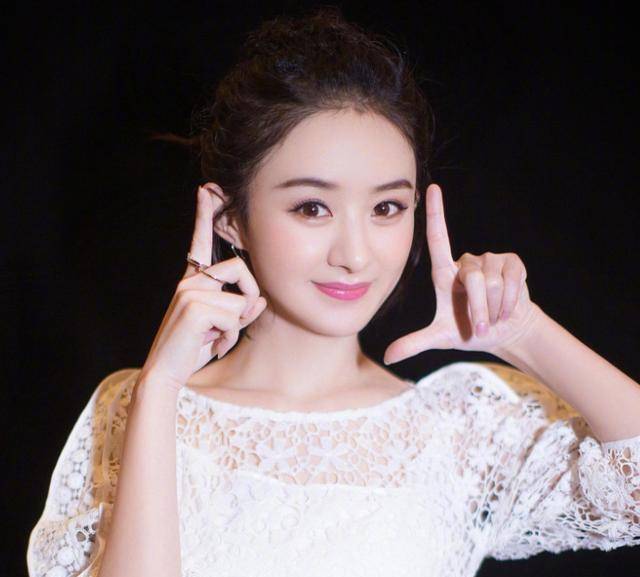 鼻子形状分类_亚洲人鼻型特点_混血女明星鼻子